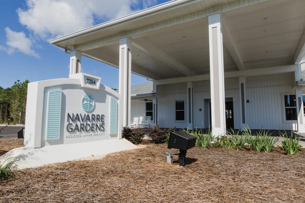 Exterior view of Navarre Gardens facility entrance