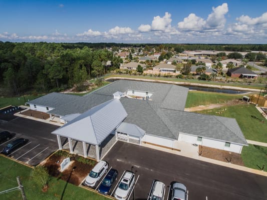 Aerial view of the exterior of Navarre Gardens facility