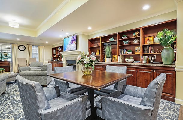 Common area with seating and decor