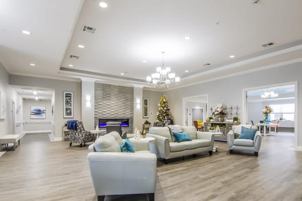 Bright and spacious common area with comfortable seating