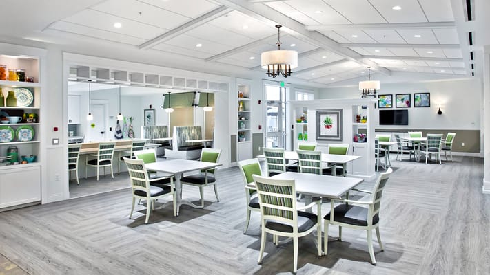 Bright and modern common area with seating