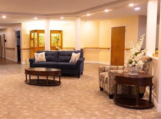 Cozy interior common area with couches and decor