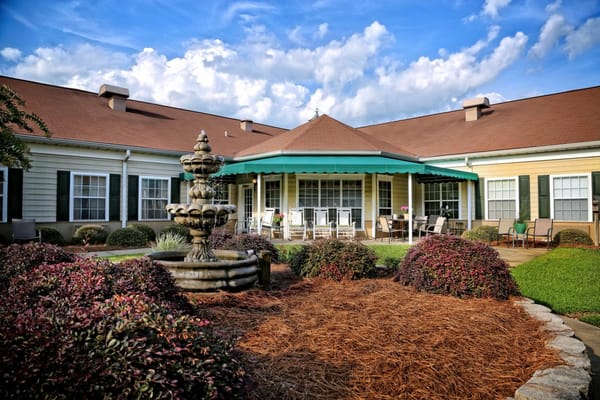 Maple Court Senior Residence