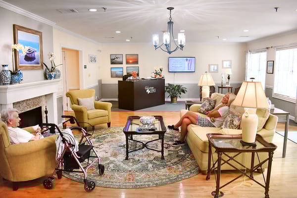 Heritage Oaks Retirement Living