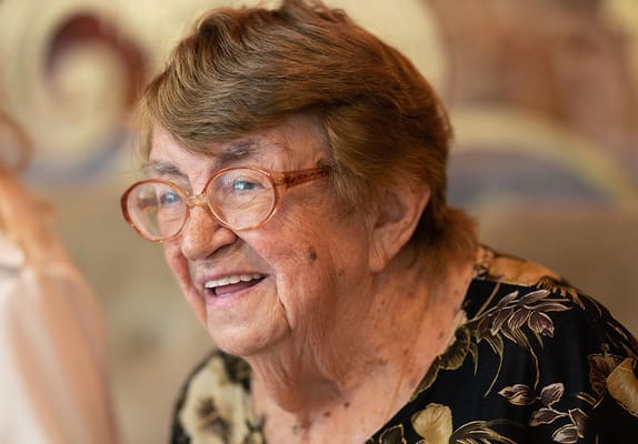 Crestview Nursing & Rehab