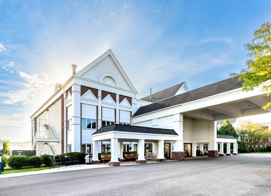 Exterior view of Grand Victorian at Crystal Lake facility