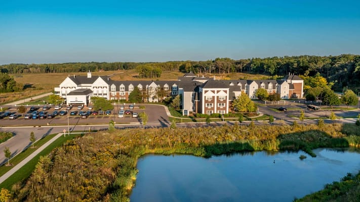 Aerial view of Grand Victorian at Crystal Lake facility
