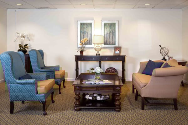 Comfortable seating area in a common room