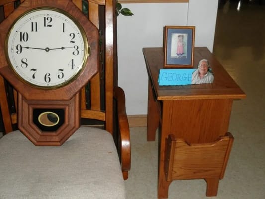 Interior scene with a clock and a personal photo