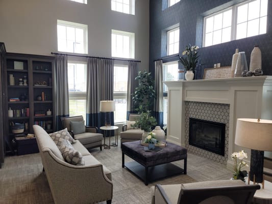 Comfortable common area with seating and décor