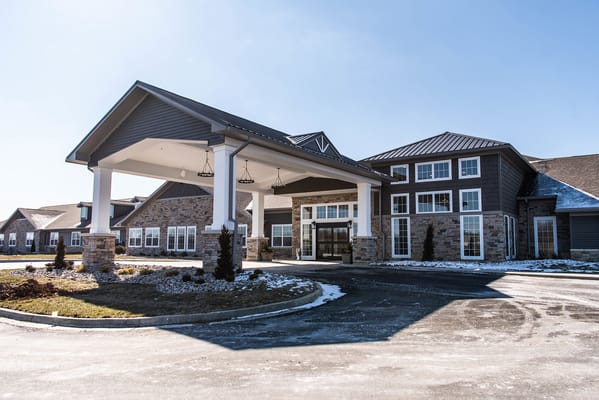 Exterior view of Charter Senior Living of Murray entrance