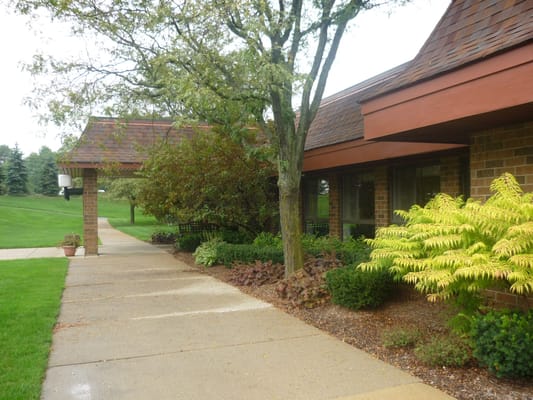 Pathway leading to the entrance of a senior living facility