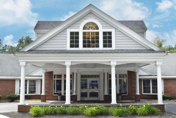 Exterior view of Bella Point Bridgton main entrance
