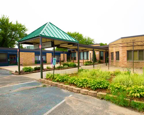 River Oaks Columbia Heights