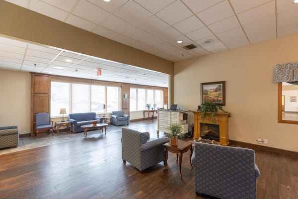 Bright common area with seating in leisure space