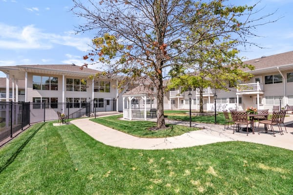 Autumn View Gardens at Schuetz Road