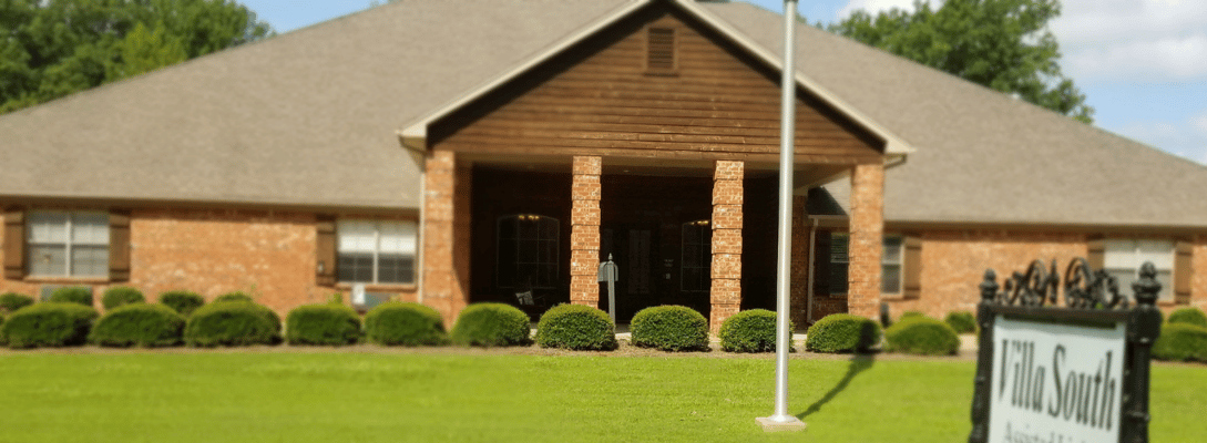 Exterior view of Villa South Assisted Living