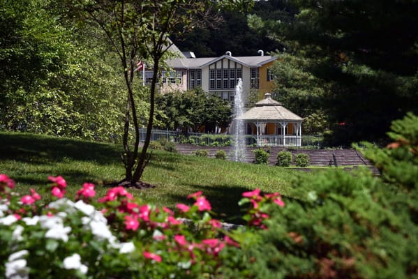 Victoria Mews Assisted Living