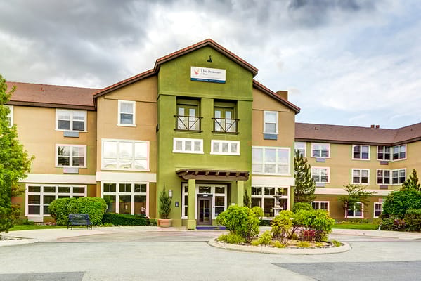 Exterior view of The Seasons of Reno assisted living facility