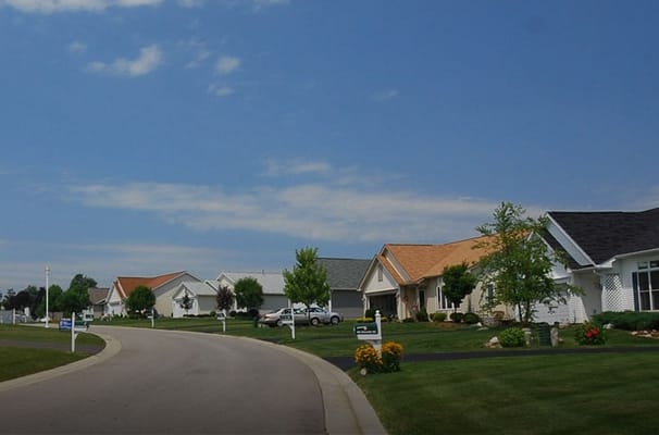 Parkwood Heights Senior Living Community