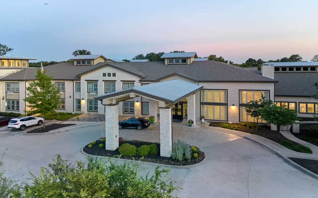 The Oaks at Flower Mound Assisted Living & Memory Care