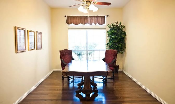 Rambling Oaks Courtyard Assisted Living Residence