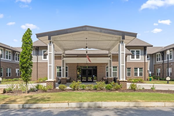 Front entrance of Rockbridge at the Palms facility