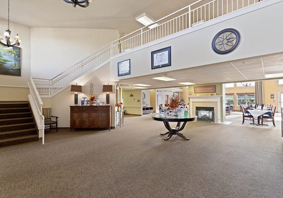 Spacious common area with a welcoming atmosphere