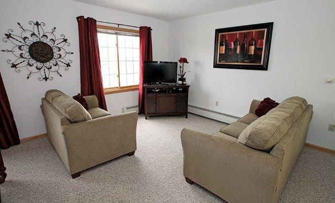 Dimensions Living Pewaukee East