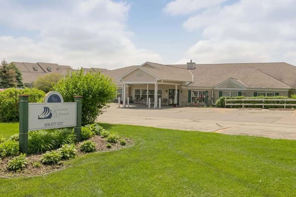 Exterior view of Stoughton Meadows Assisted Living facility