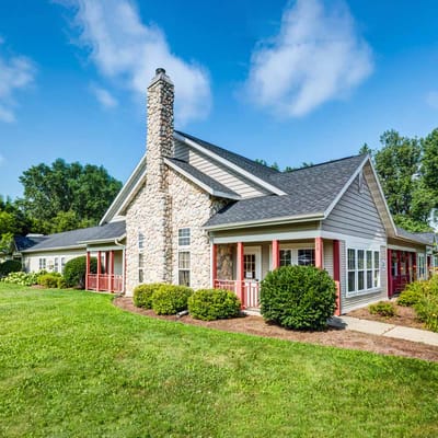 Dimensions Living Pewaukee East