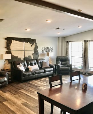 Cozy common area with comfortable seating