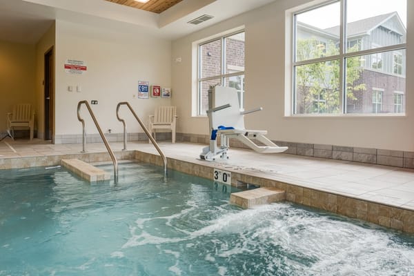 Indoor therapy pool with accessible lift