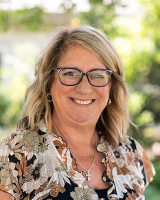 Anitas Gardens of Brookfield