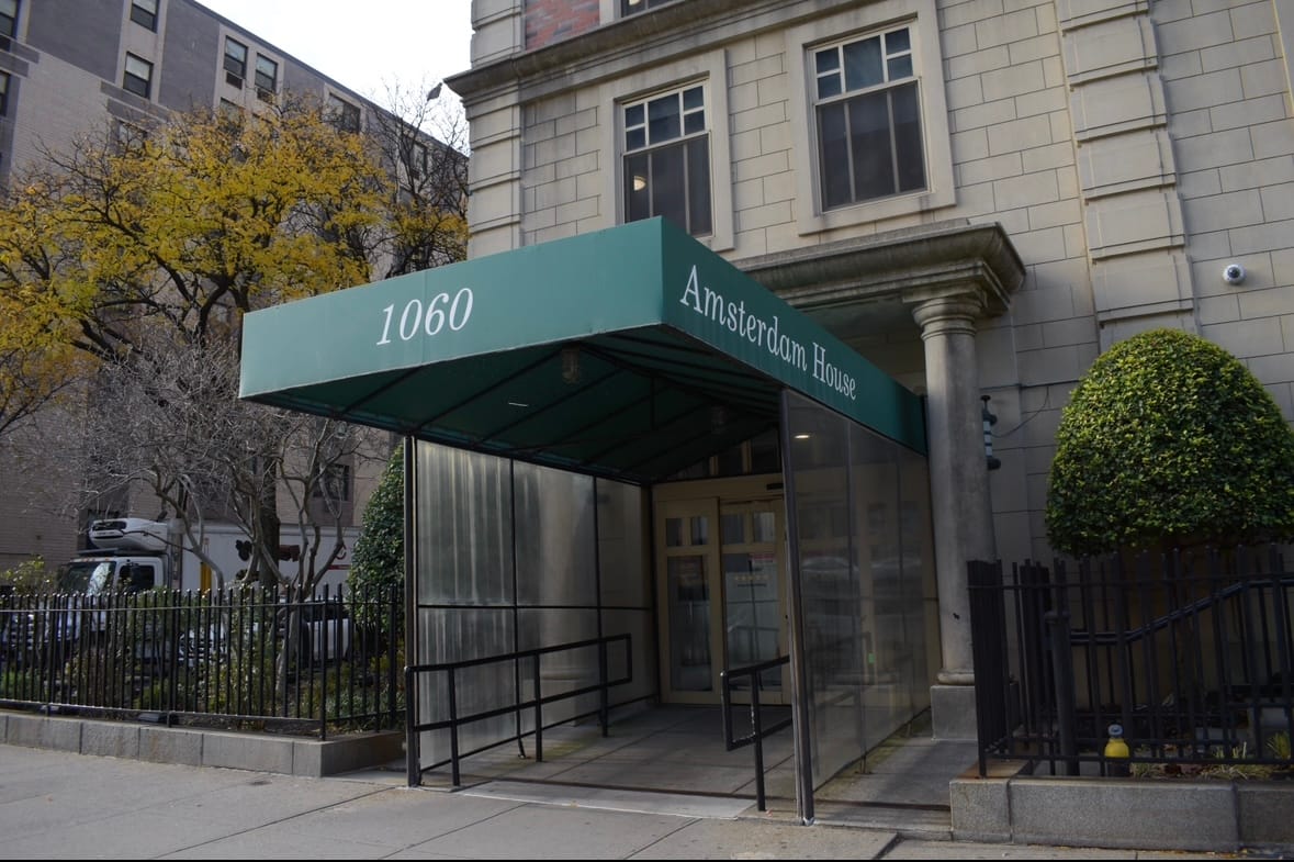 Front entrance of Amsterdam Nursing Home