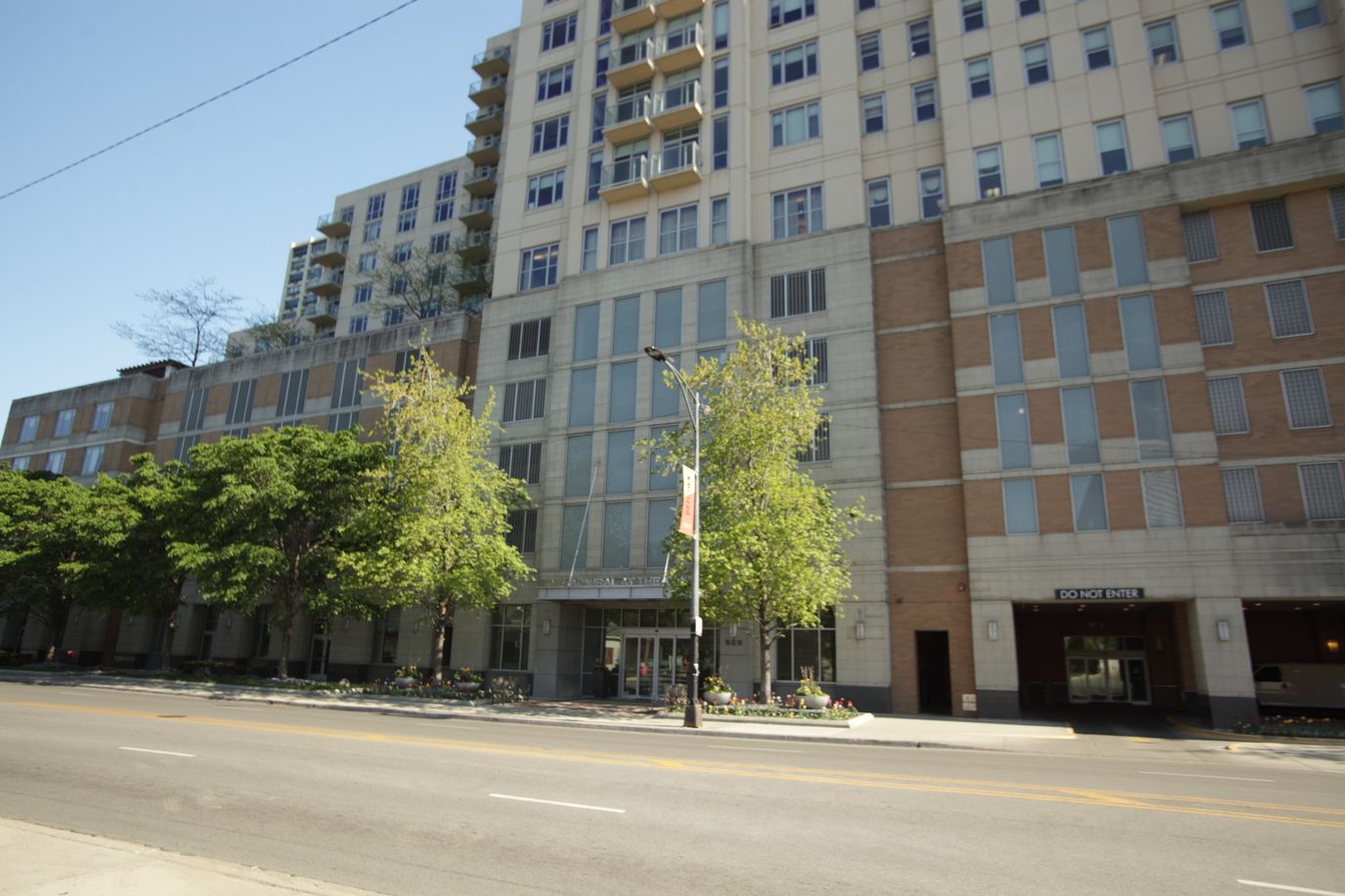 Exterior view of Admiral at the Lake facility