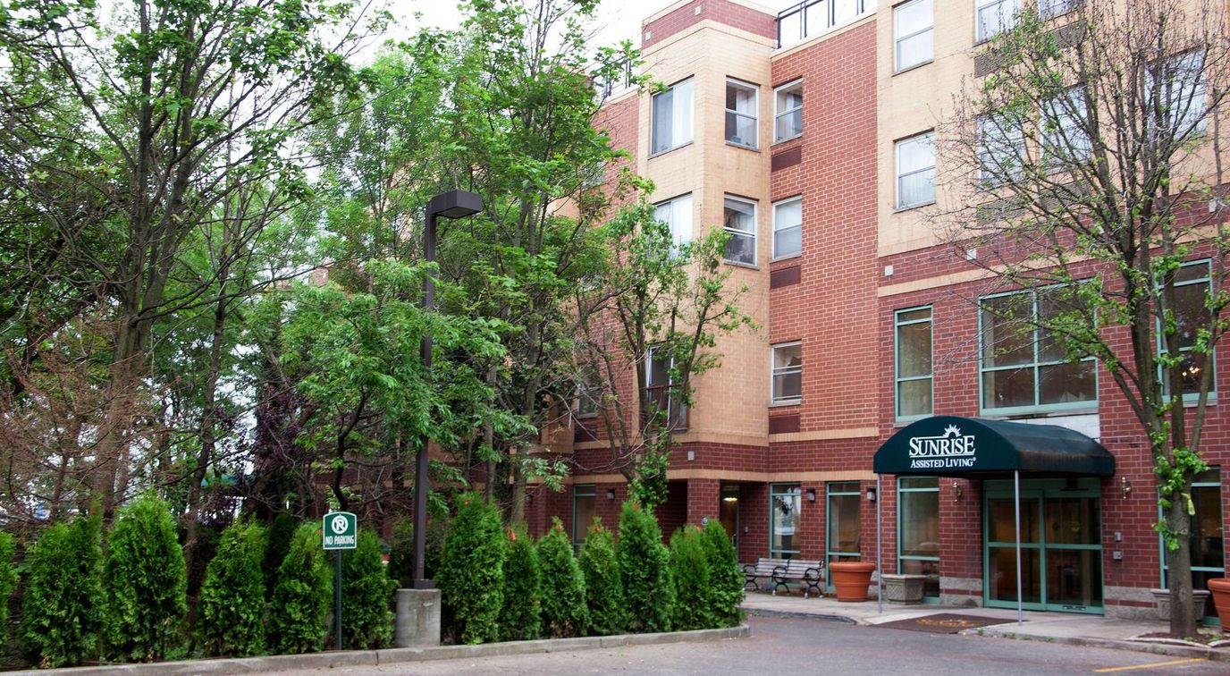Exterior view of Sunrise at Sheepshead Bay