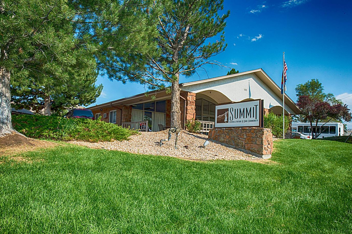 Exterior view of Summit Rehabilitation and Care Community