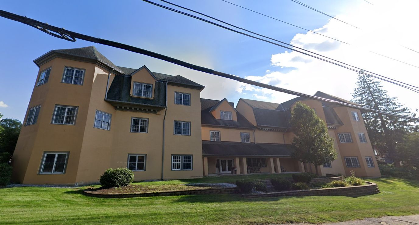 Exterior view of The Courville at Manchester