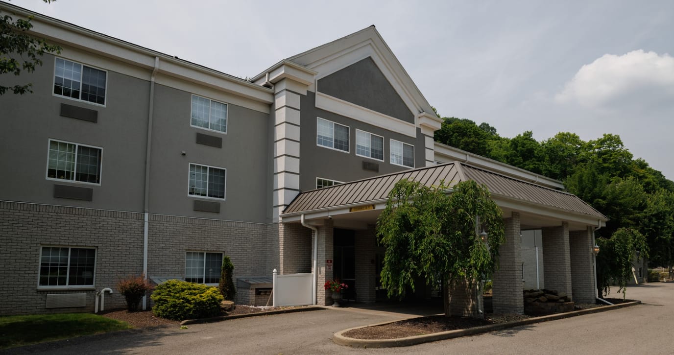 Exterior view of The Haven at North Hills building