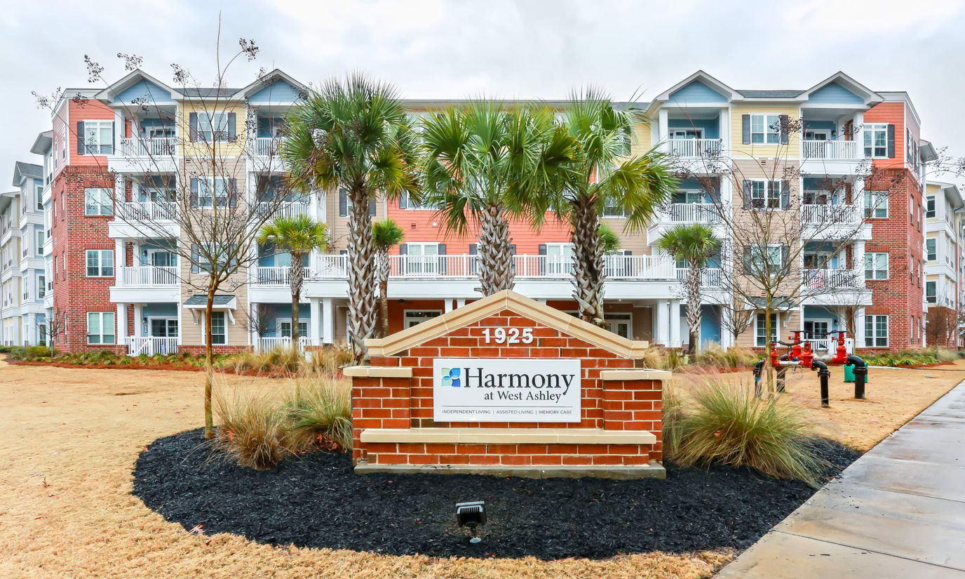 Exterior view of Harmony at West Ashley with landscaping