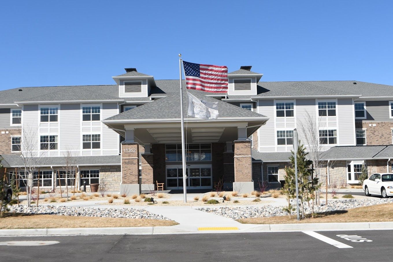 Front view of South Jordan View Retirement Community