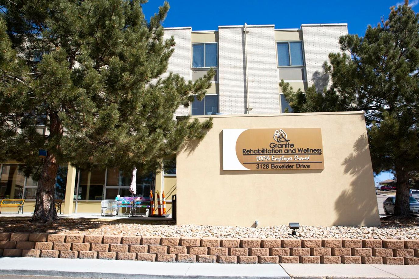 Exterior view of Granite Rehabilitation and Wellness facility