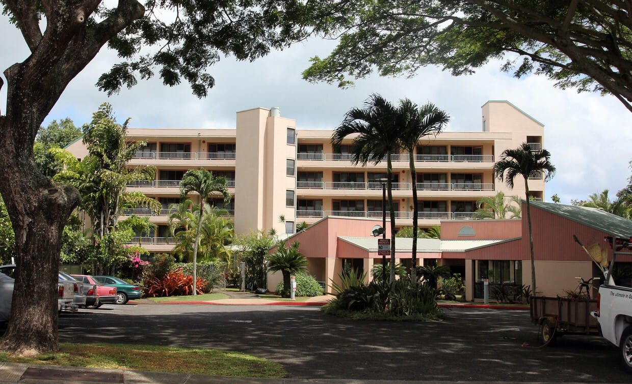 Exterior view of the Senior Residence at Kāne‘ohe