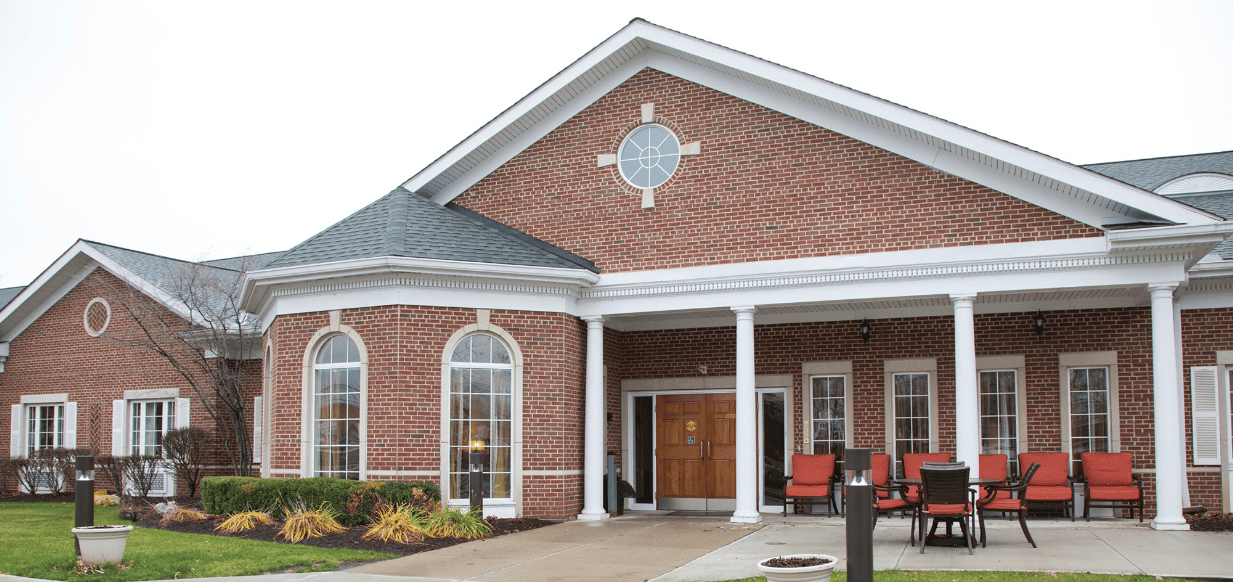 Exterior view of the Paramount Senior Living facility
