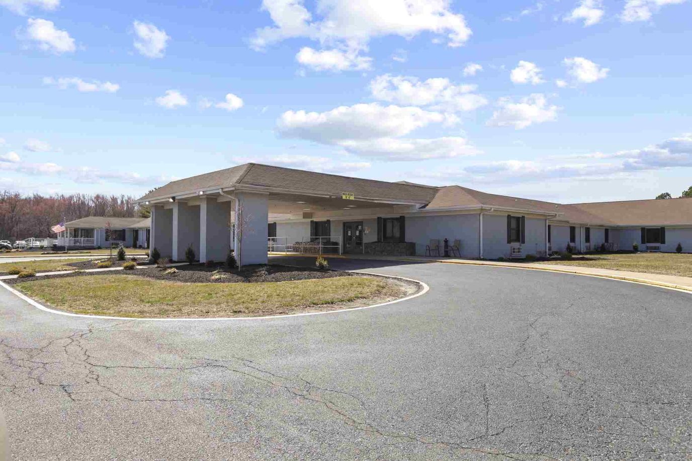 Exterior view of the Pinnacle Rehabilitation & Health Center