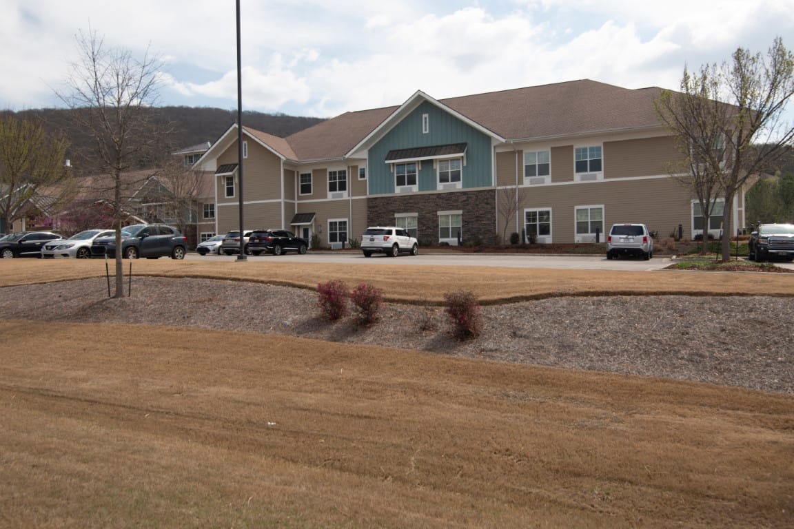 Exterior view of Thrive at Jones Farm facility