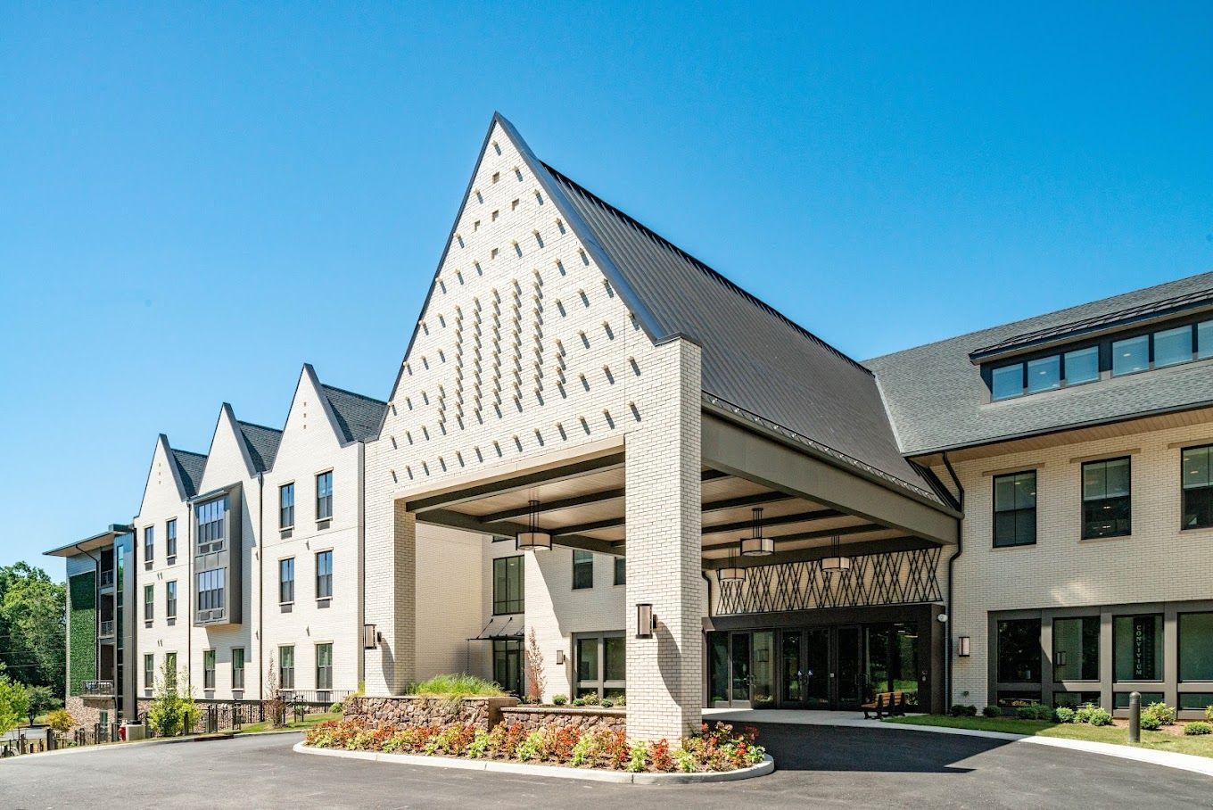 Exterior view of Thrive at Montvale facility