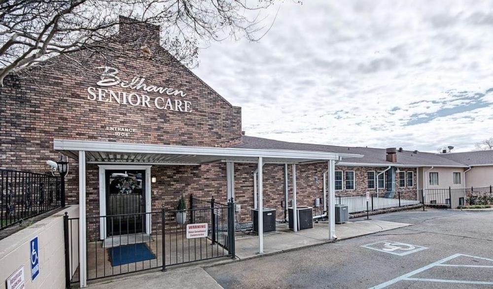 Exterior view of Belhaven Senior Care entrance