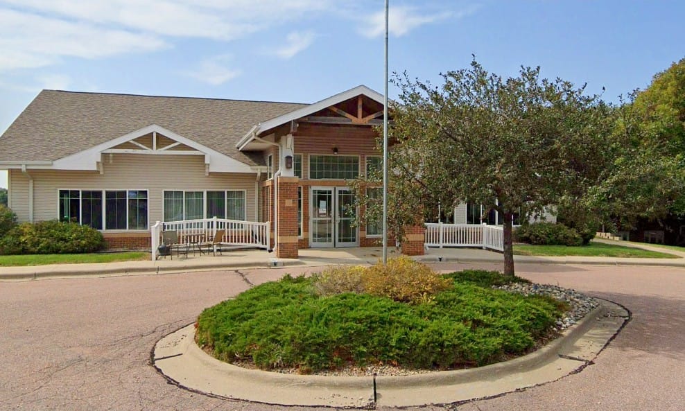 Exterior view of the Countryside Health Care Center building
